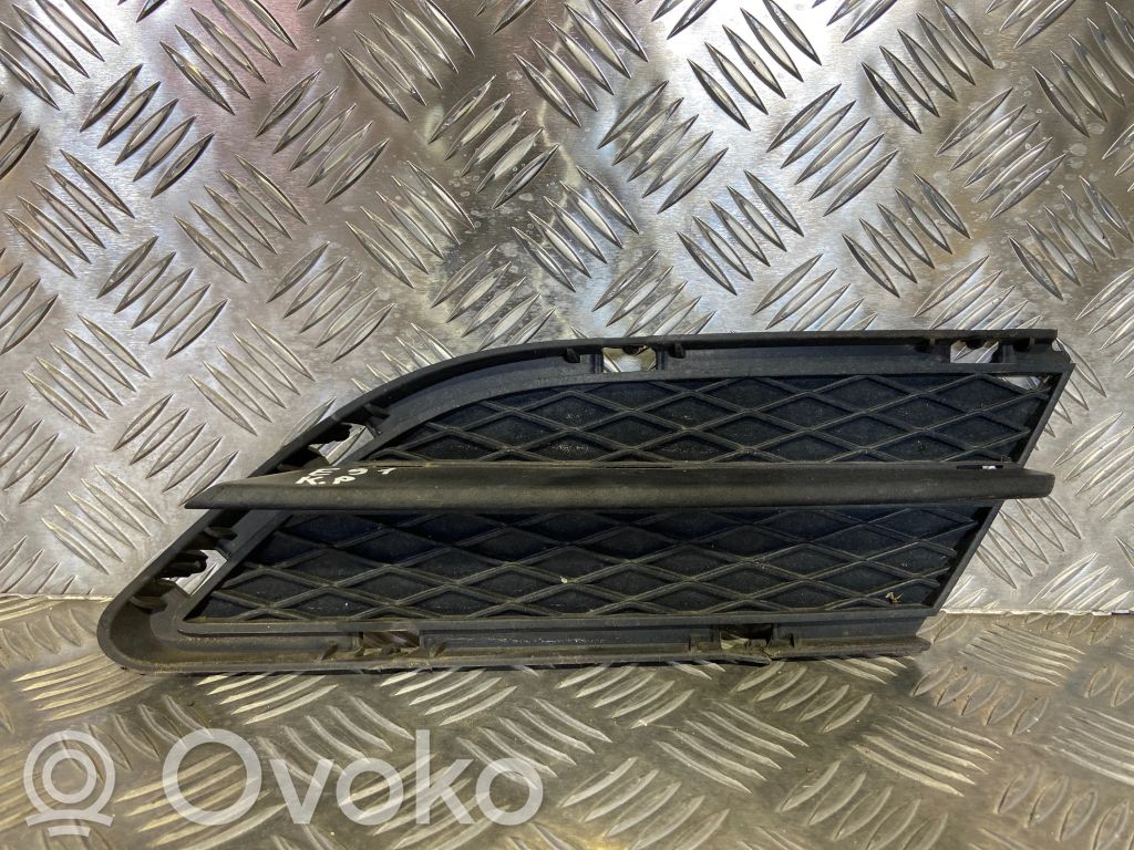 BMW 3 E90 E91 Front bumper lower grill 