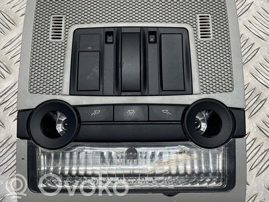 BMW X5 E70 Etuistuimen valo 