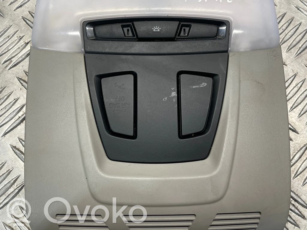 BMW 1 F20 F21 Światło fotela przedniego 