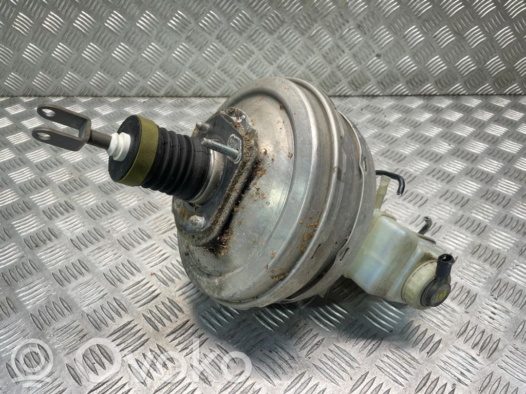 BMW 7 E65 E66 Brake booster 
