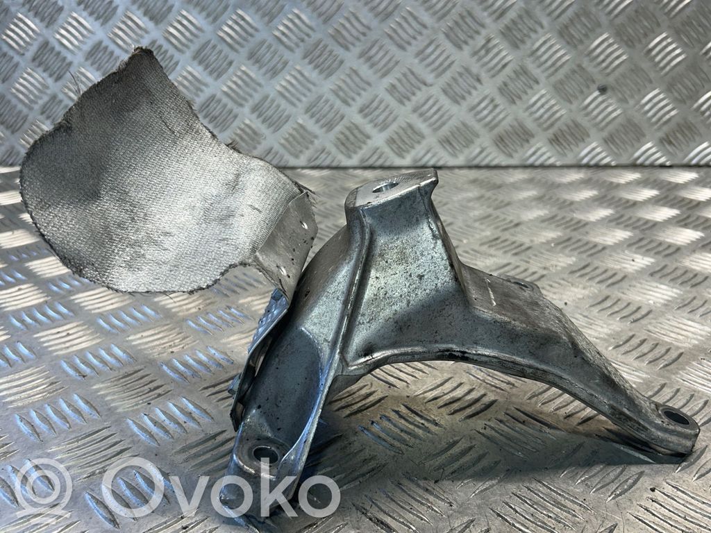 Audi A6 S6 C7 4G Engine mounting bracket 
