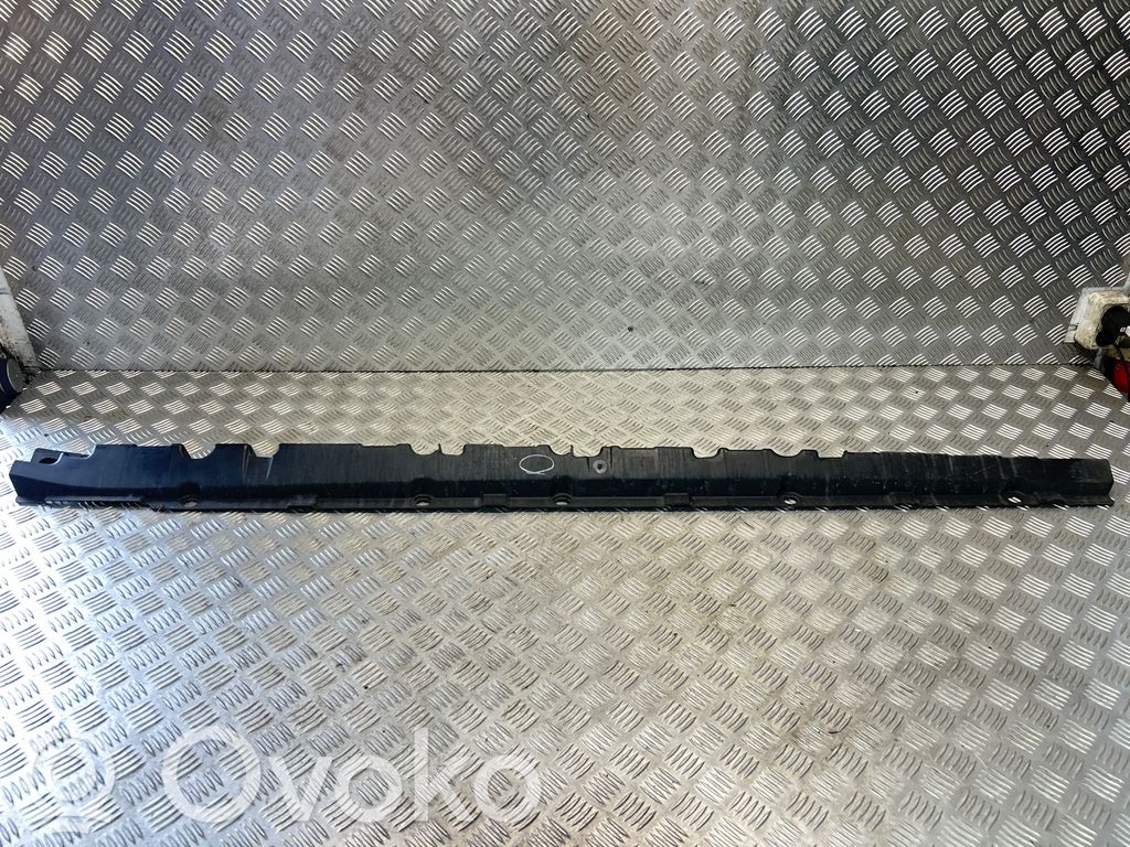 BMW X5 E70 Sill supporting ledge 
