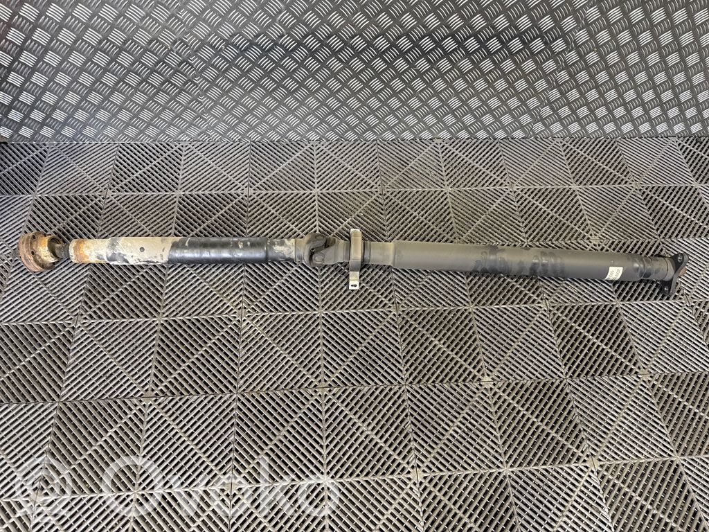 BMW 7 E65 E66 Kardanas komplekte 