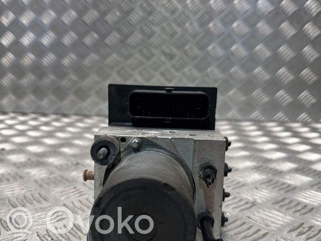 Audi A4 S4 B7 8E 8H ABS Pump 