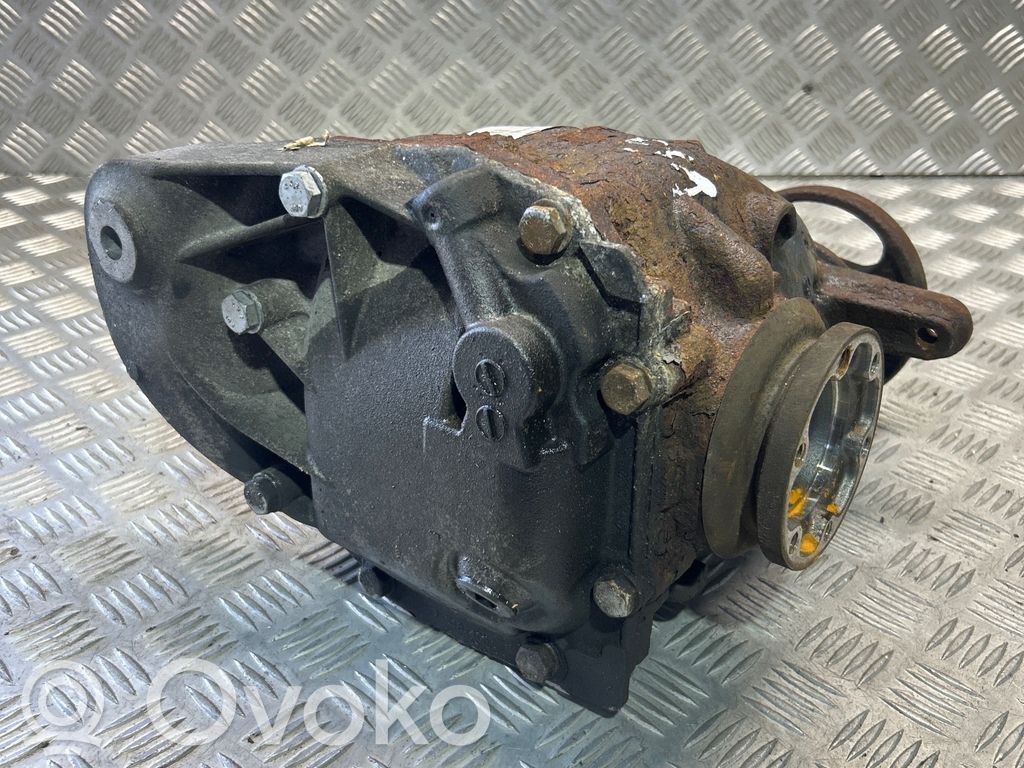 BMW 3 E90 E91 Galinis reduktorius 