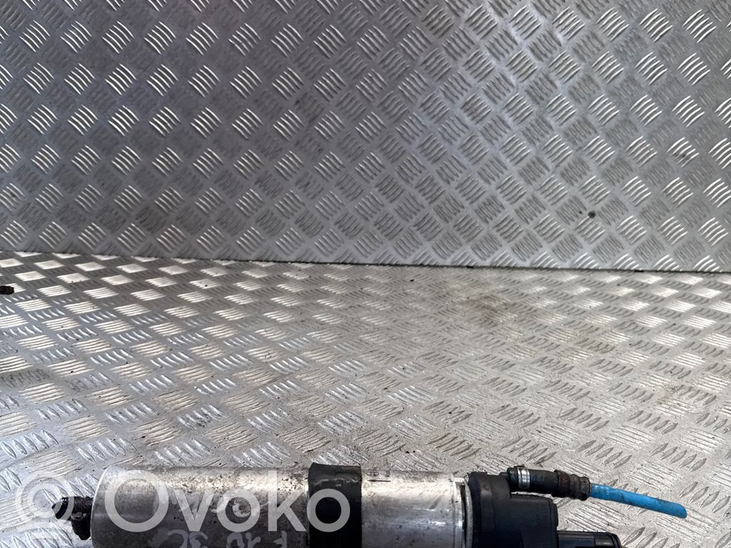BMW 5 F10 F11 Fuel injection high pressure pump 