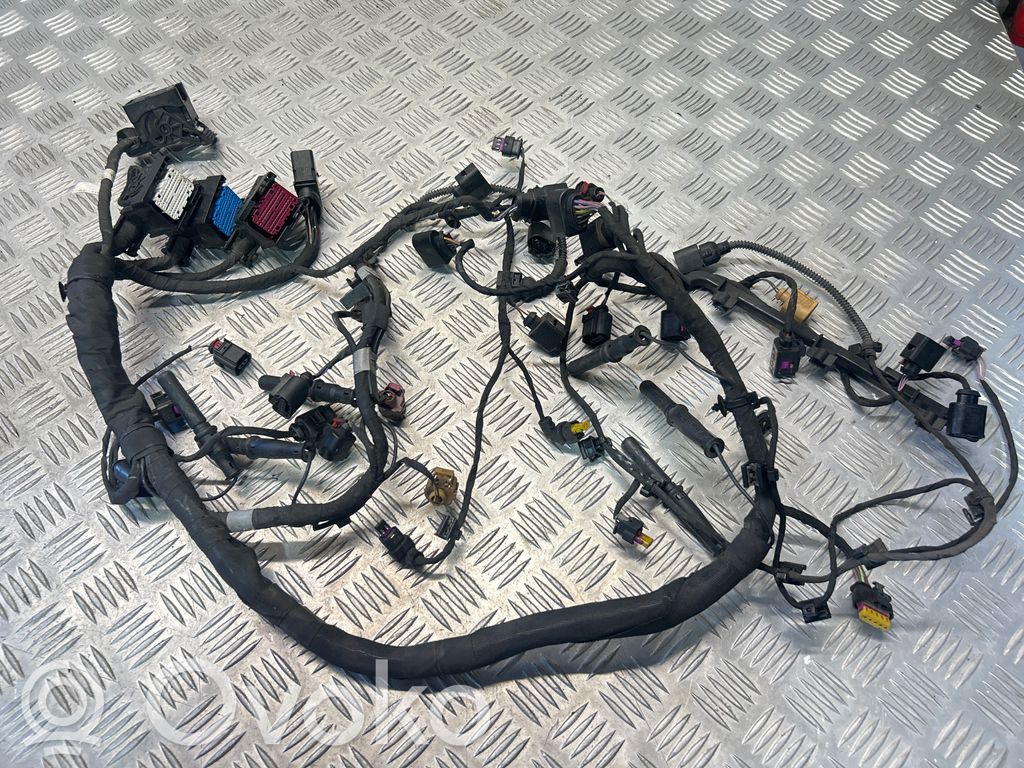 Audi A5 Wiązka przewodów silnika 