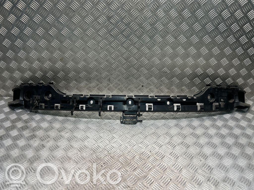 Rear bumper mounting bracket   7170665