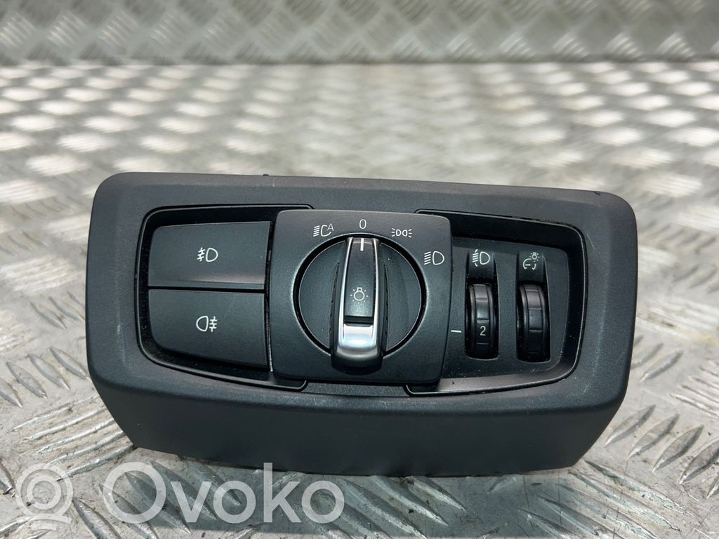 BMW 2 F46 Interruptor de luz 