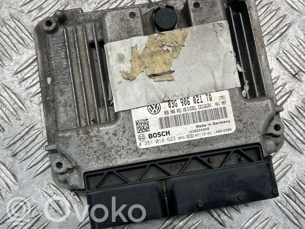 Volkswagen Golf V Unitate/modul de control motor 