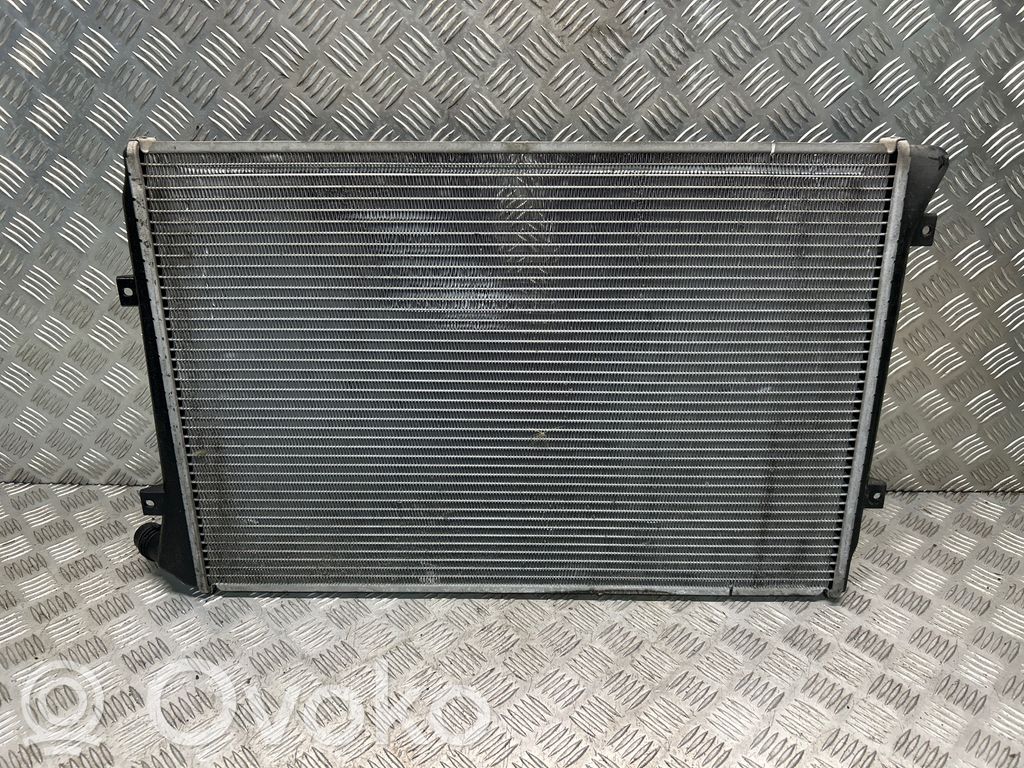 Volkswagen Golf V Radiateur de refroidissement 