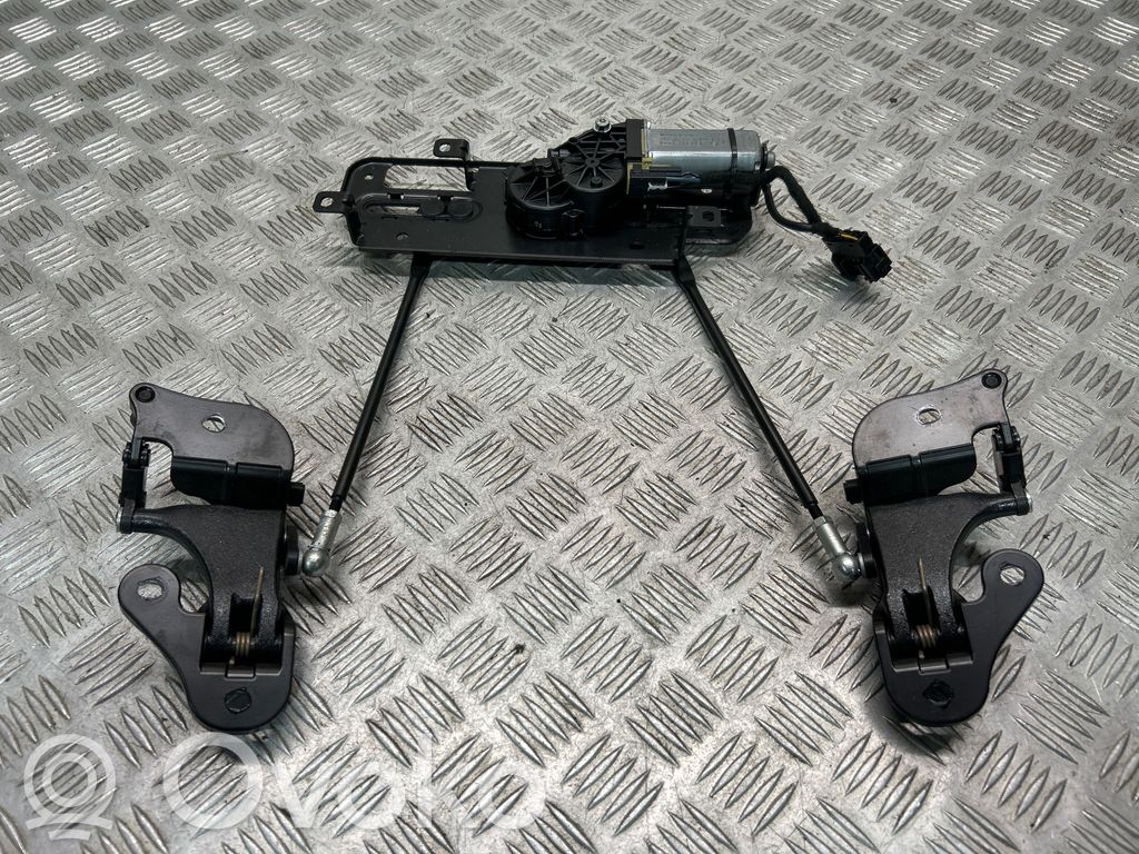 BMW 1 E82 E88 Convertible roof lock/latch 