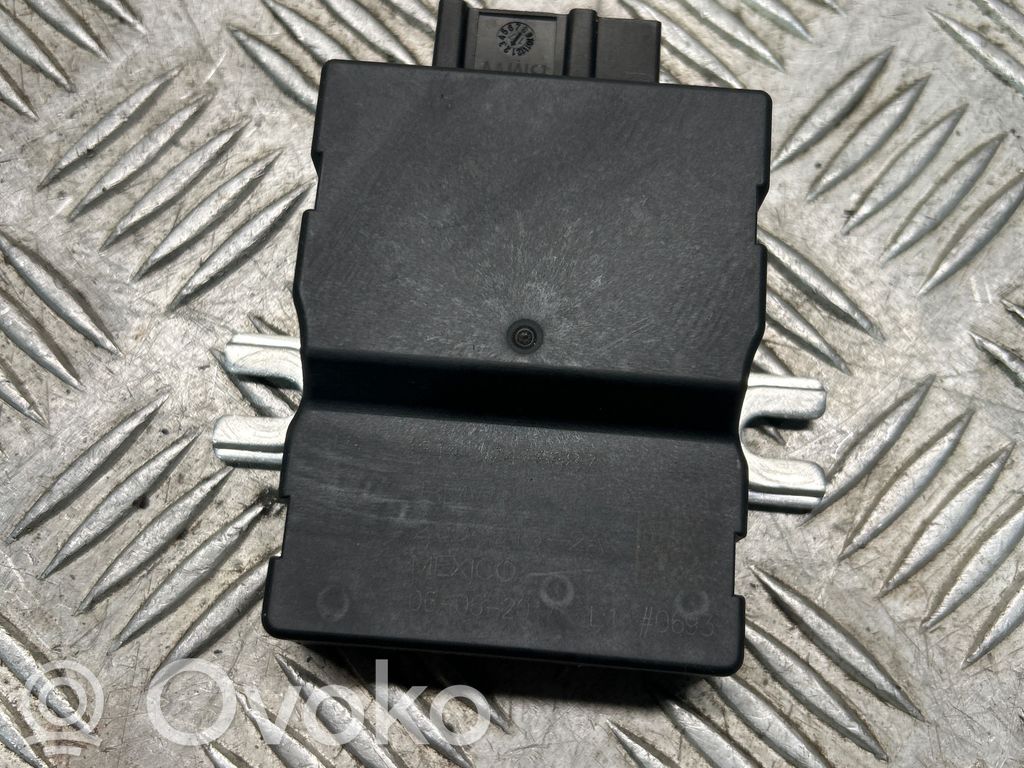 BMW X1 F48 F49 Fuel injection pump control unit/module 