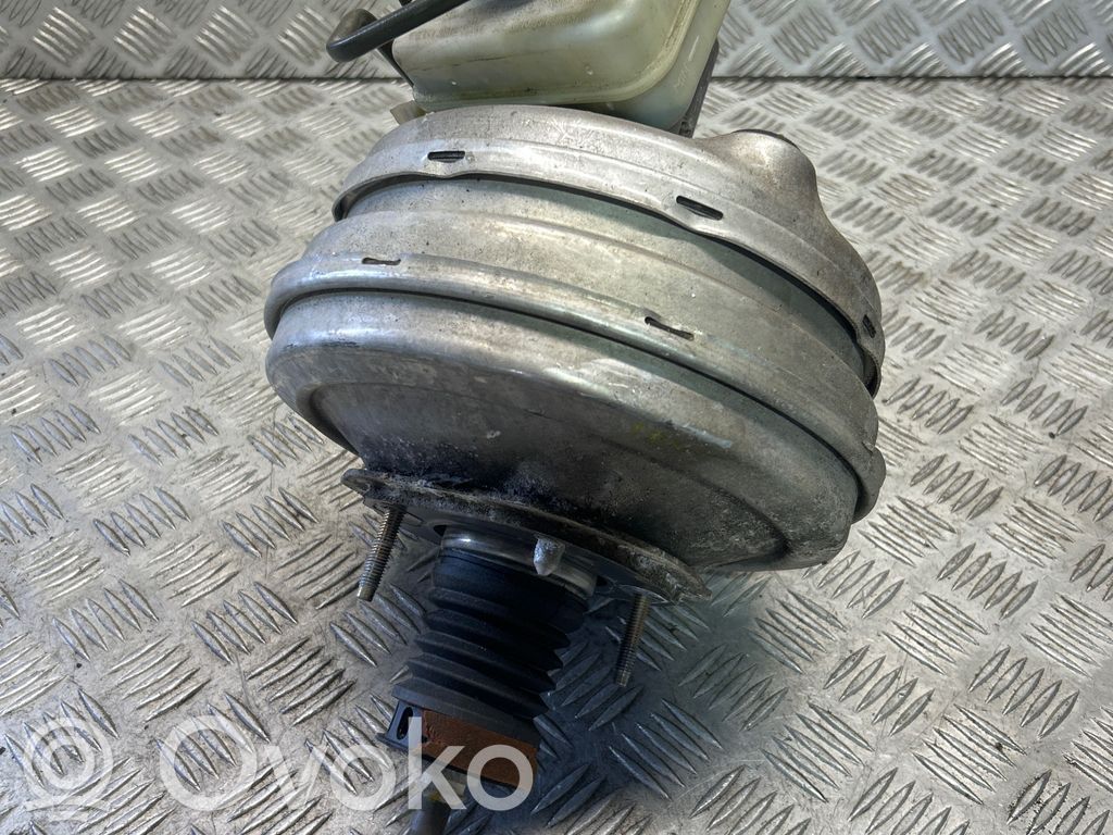 BMW 5 E60 E61 Brake booster 