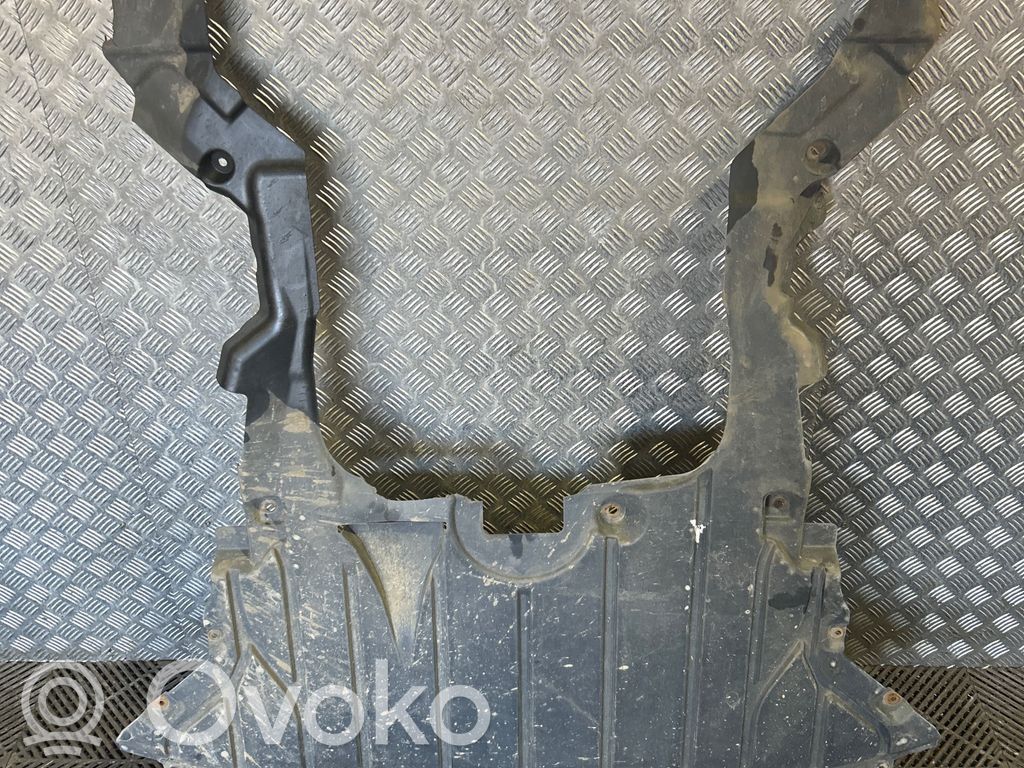 BMW X1 E84 Engine splash shield/under tray 