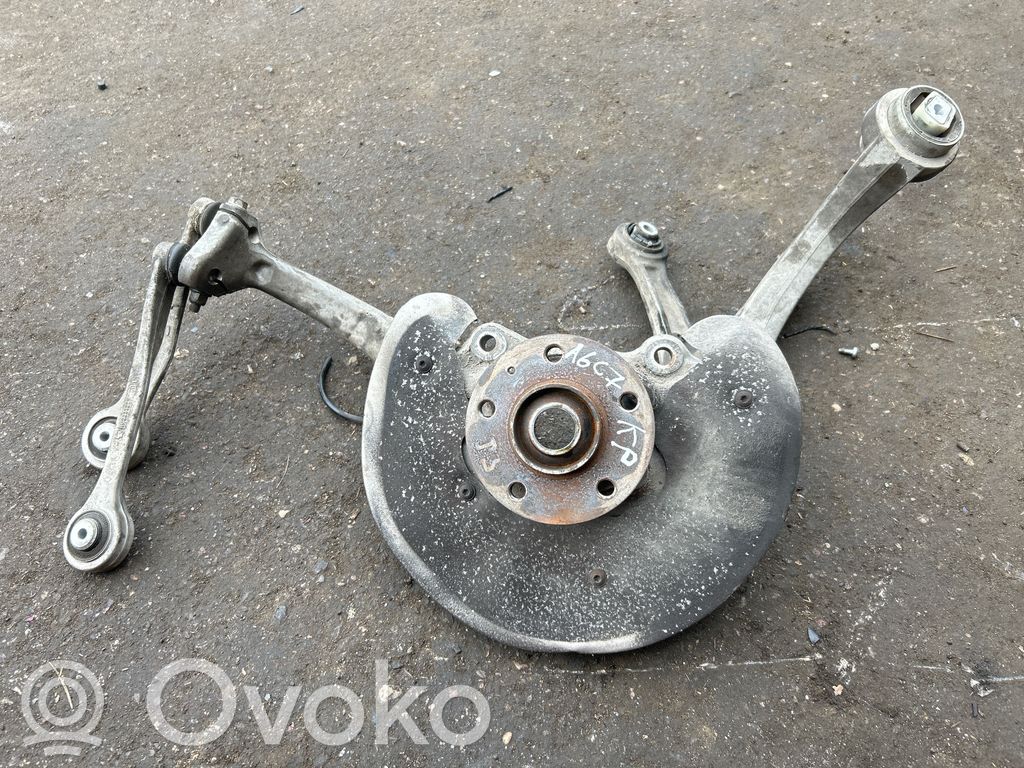 Audi A6 S6 C7 4G Zwrotnica koła przedniego 