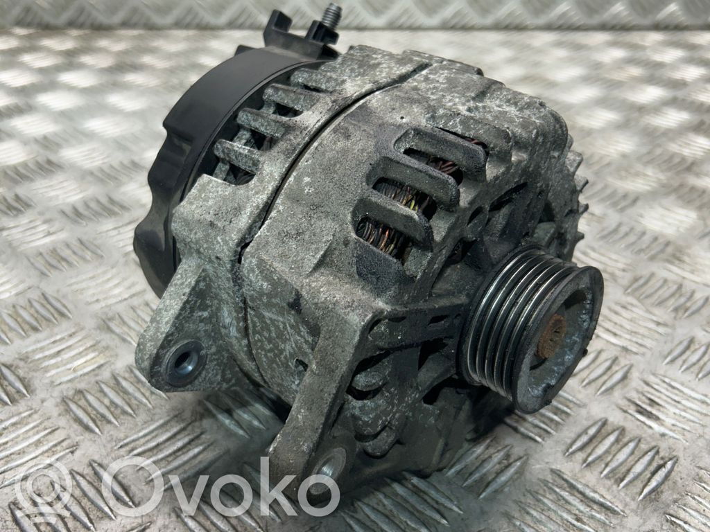 Mercedes-Benz E W213 Alternador 