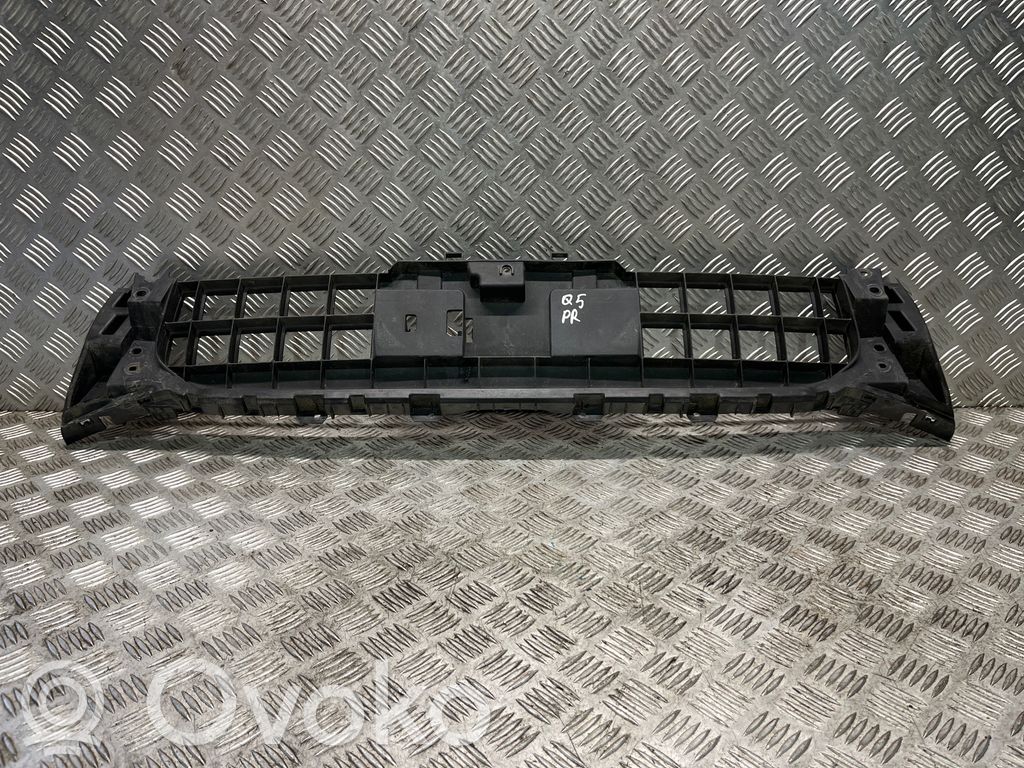 Audi Q5 SQ5 8R Maskownica / Grill / Atrapa górna chłodnicy 