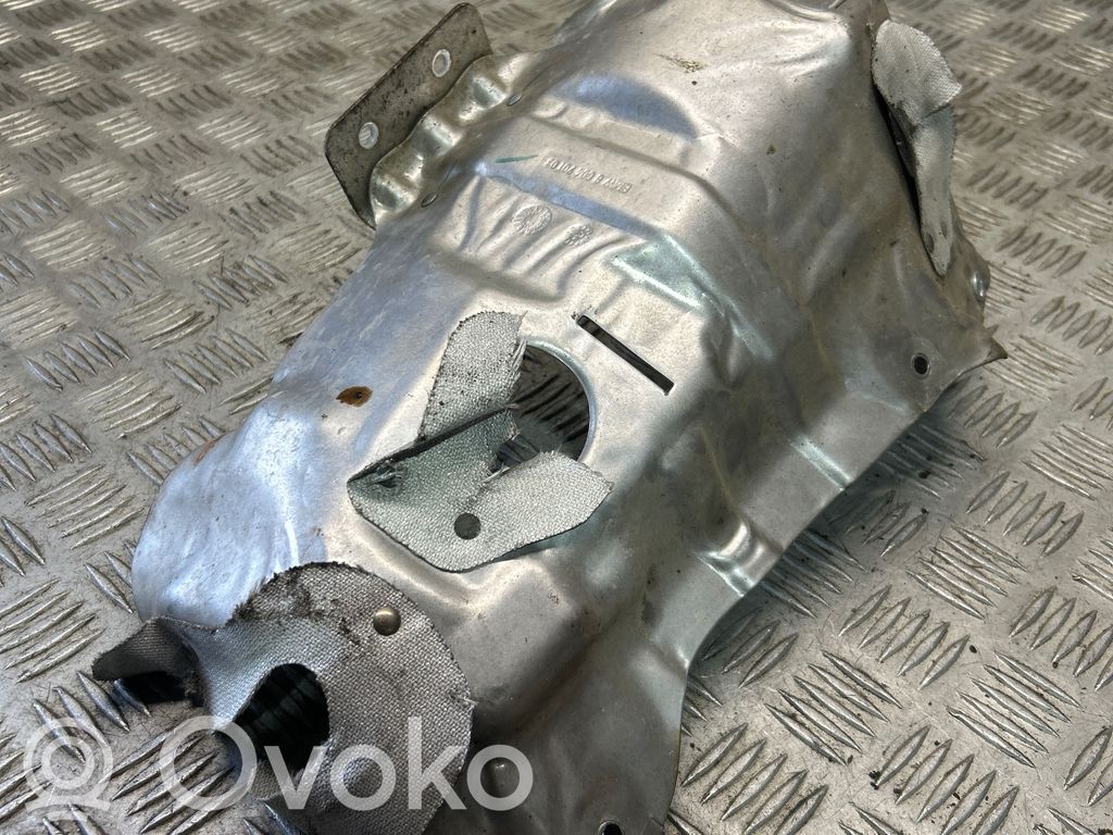 BMW 2 F45 Osłona termiczna rury wydechowej 