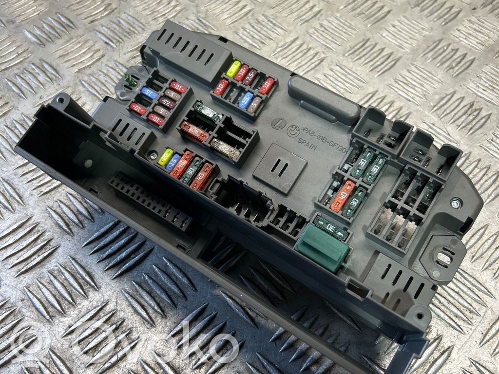 BMW X6 E71 Módulo de fusible 
