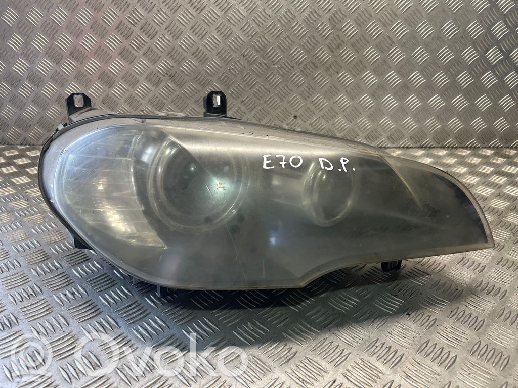 BMW X5 E70 Priekšējais lukturis 