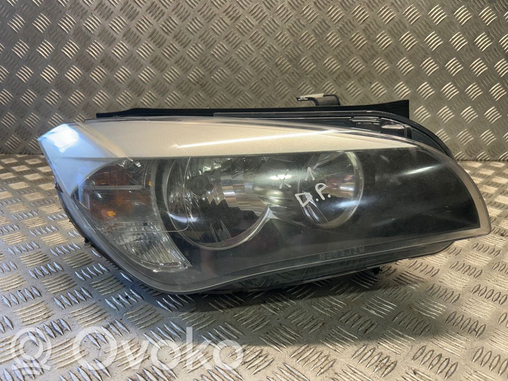 BMW X1 E84 Lampa przednia 