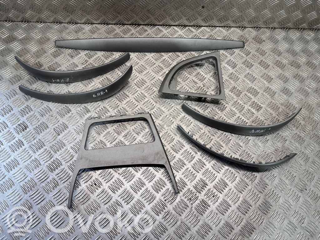 BMW 1 E81 E87 Innendekor-Set 