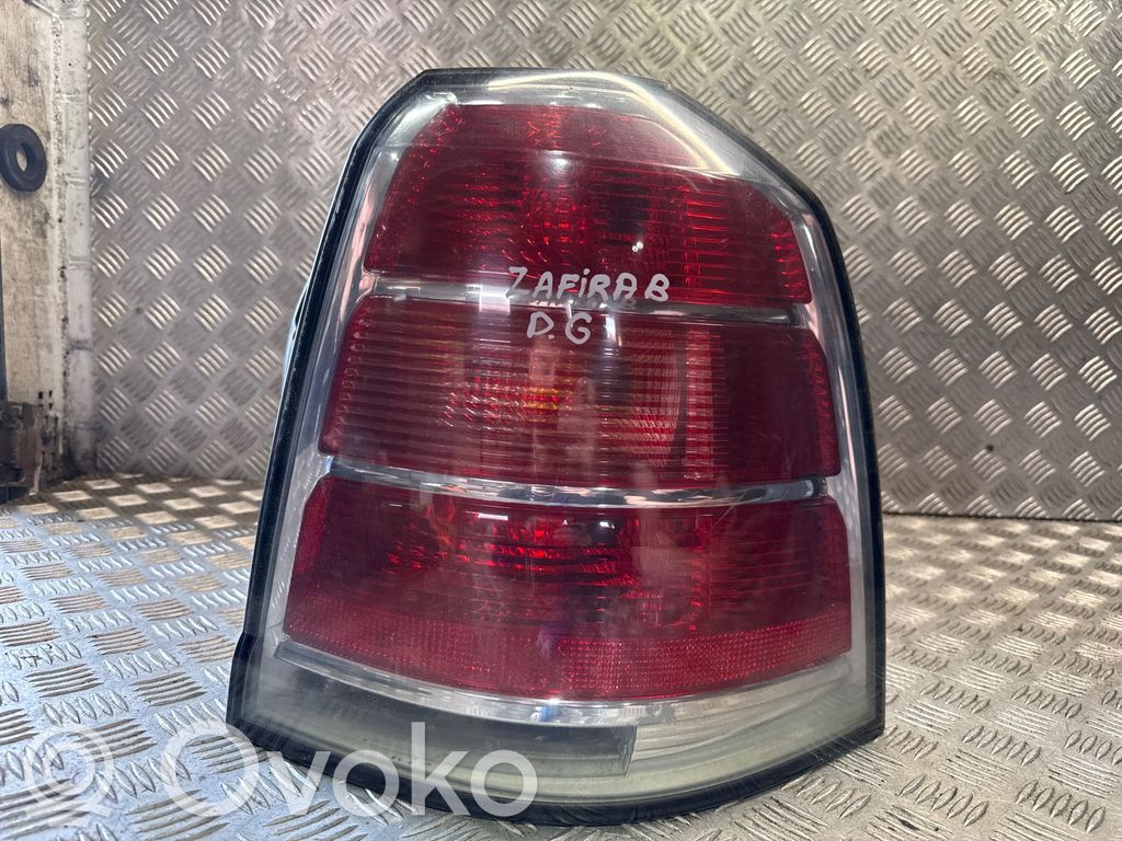 Opel Zafira B Lampă spate în caroserie 