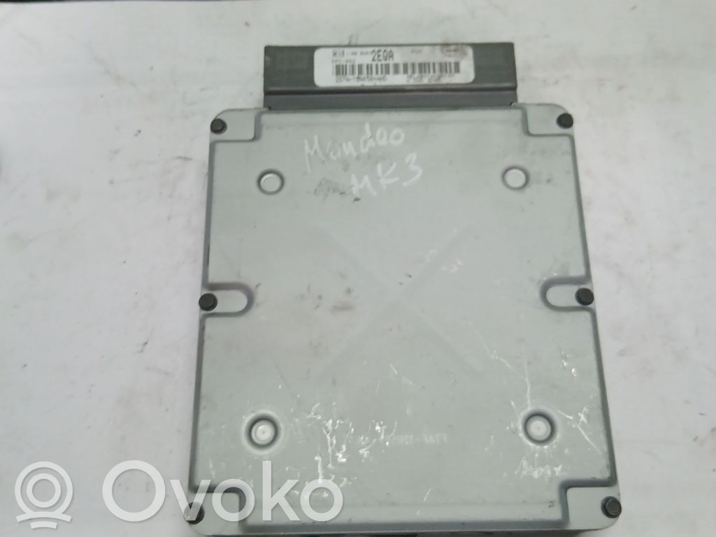 Ford Mondeo Mk III Engine control unit/module 