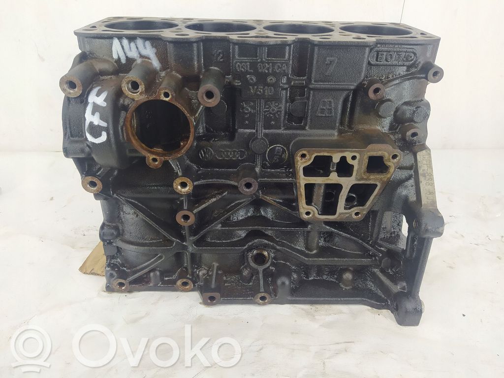 Volkswagen PASSAT B7 Engine block 