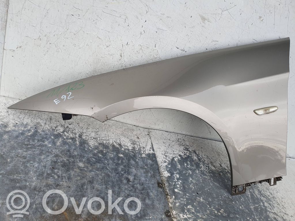 BMW 3 E92 E93 Sparnas 