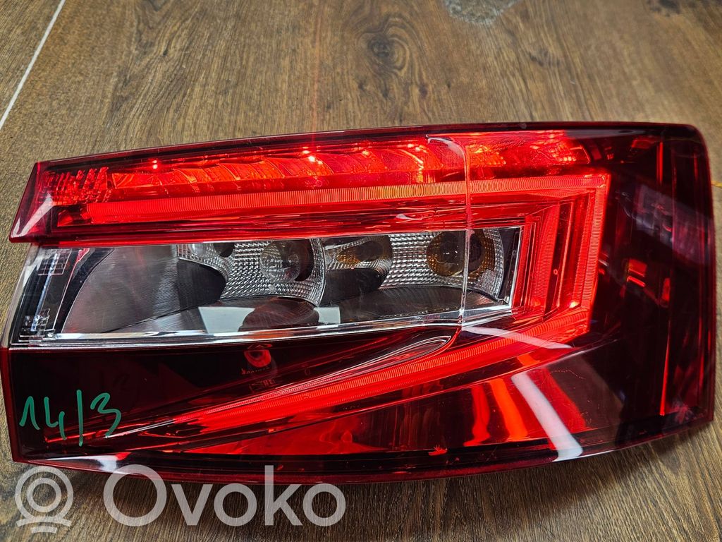 Skoda Superb B8 (3V) Lampa tylna 