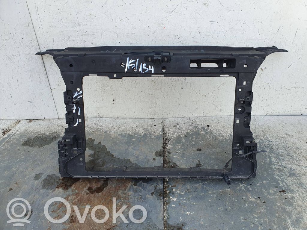 Skoda Fabia Mk2 (5J) Pas przedni 