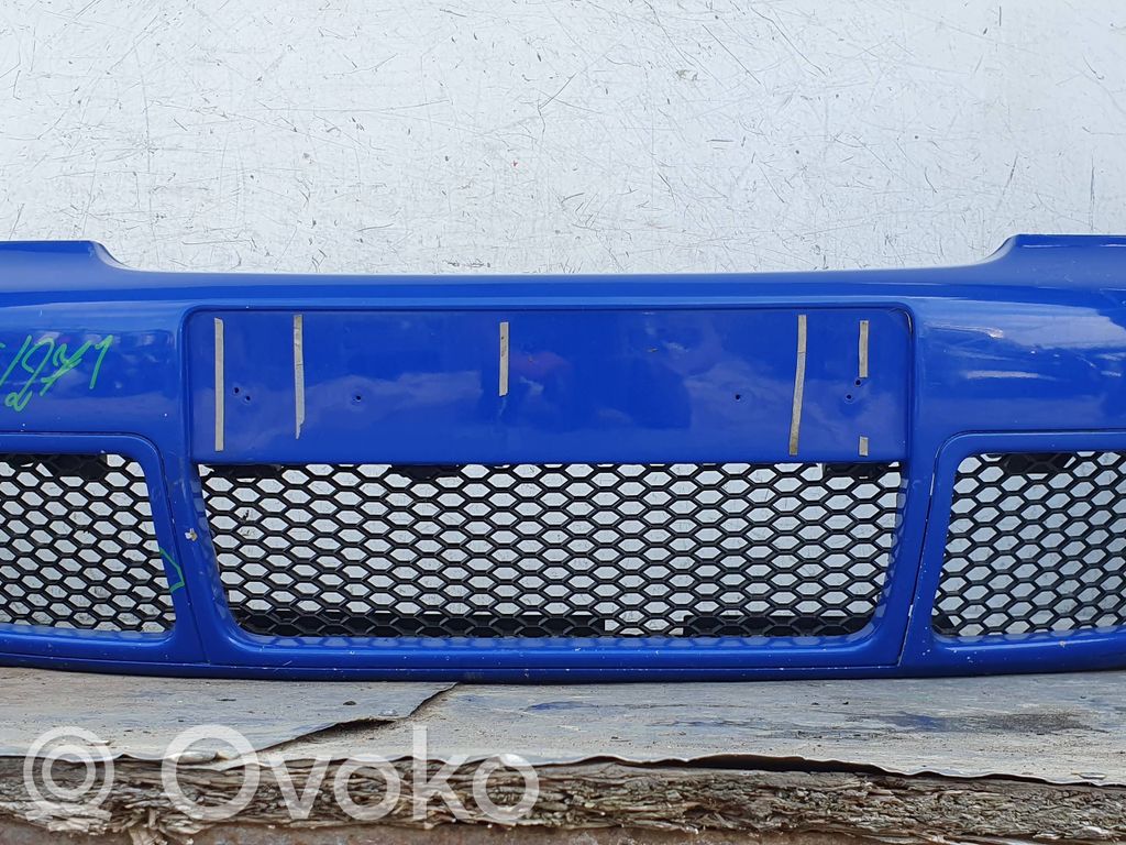 Audi A4 S4 B5 8D Priekinis bamperis 