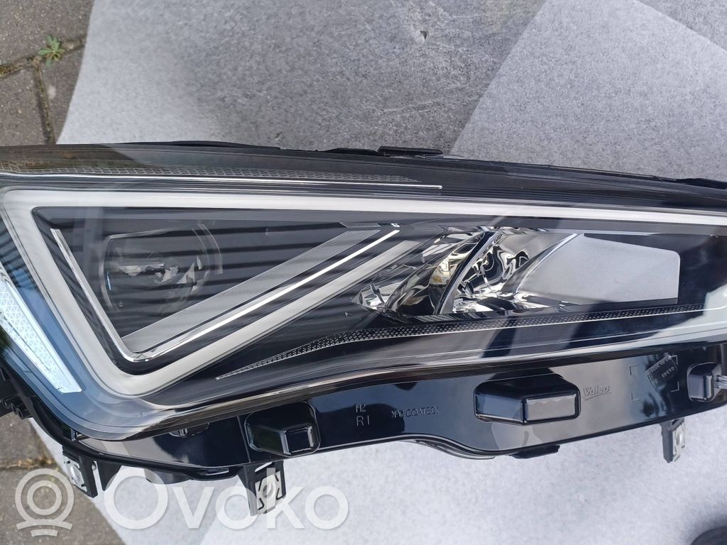 Seat Tarraco Lampa przednia 