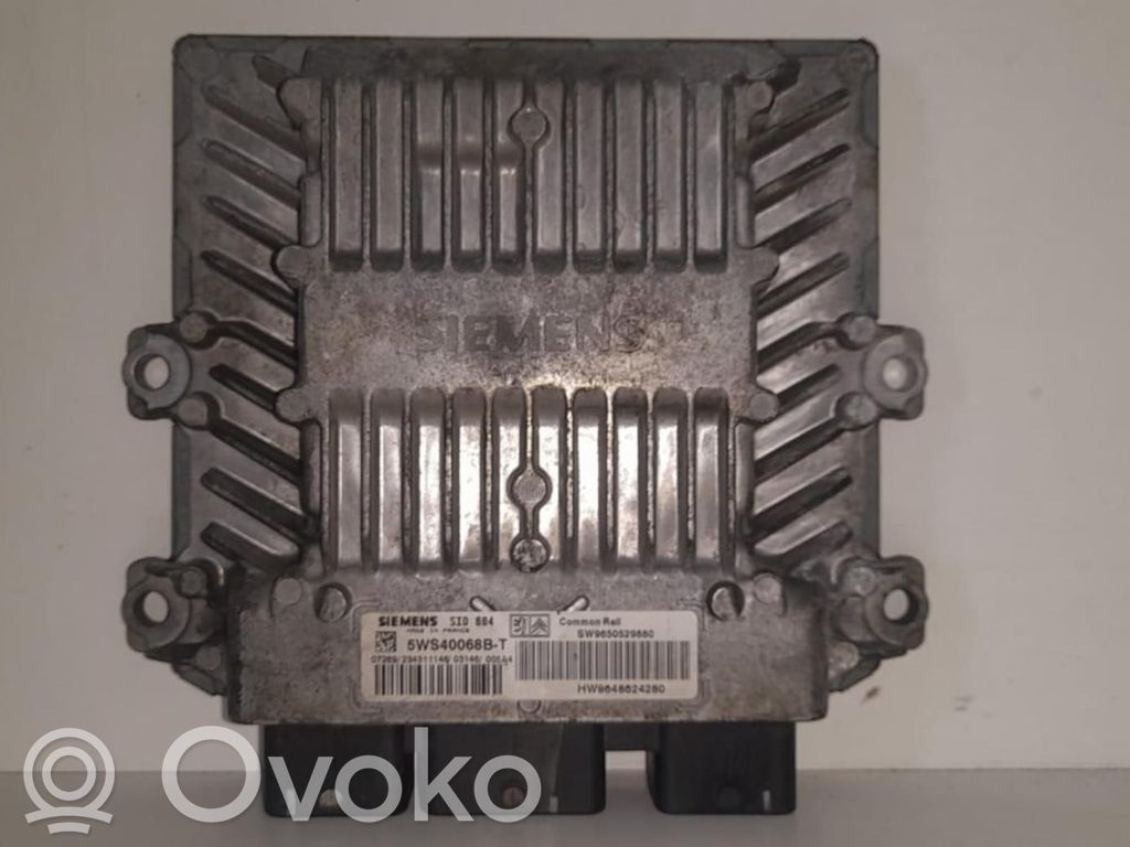 Engine control unit/module ECU   5WS40068BT