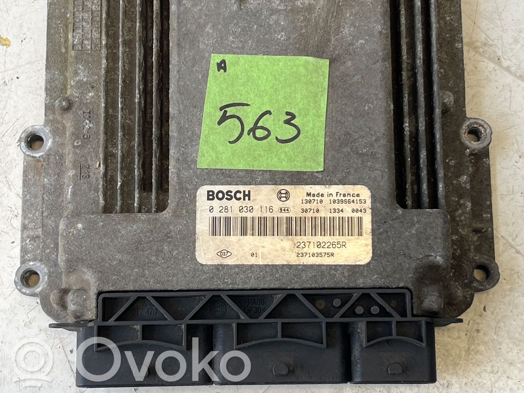 Renault Master III Engine control unit/module 