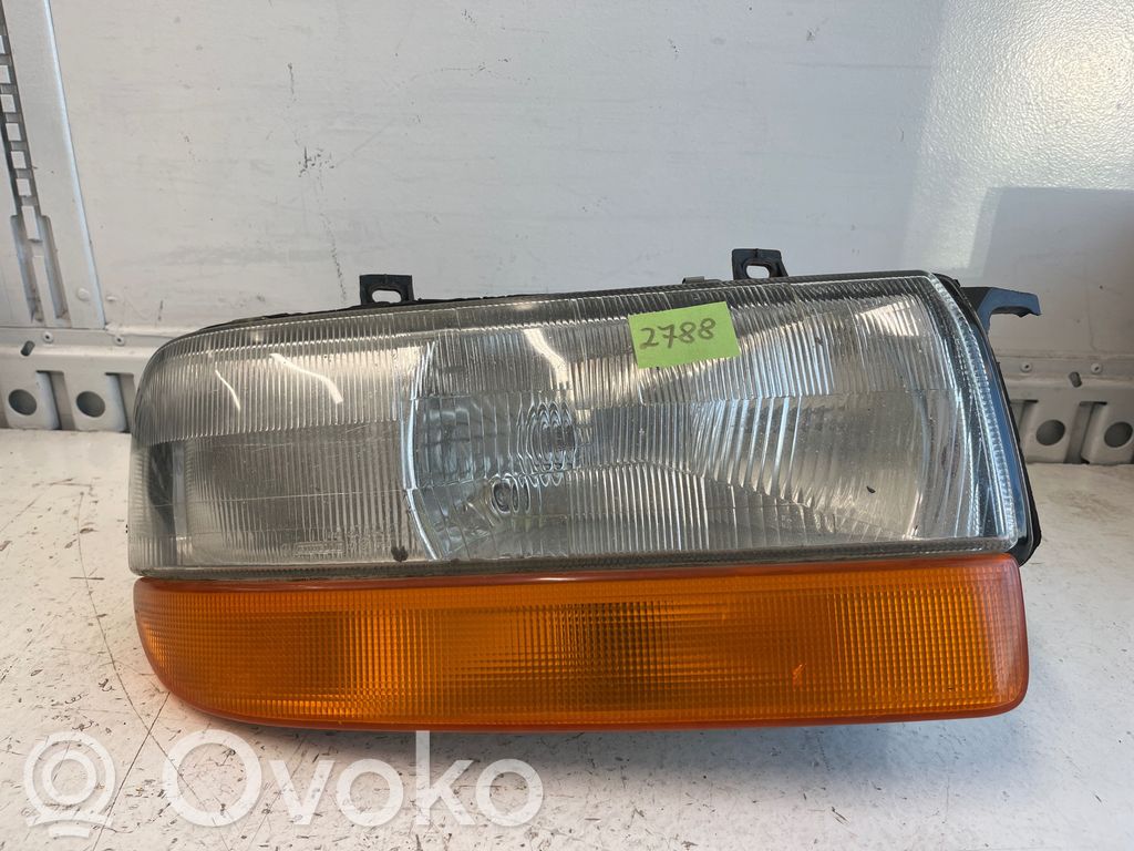 Renault Mascott Headlight/headlamp 
