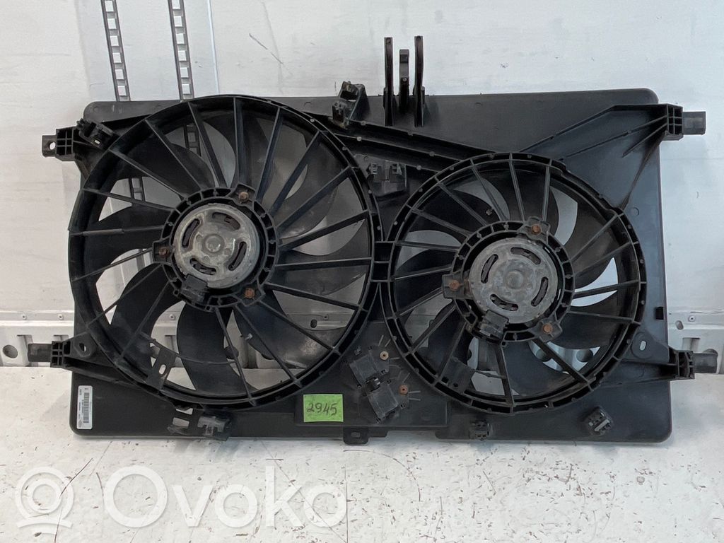 Renault Master III Elektryczny wentylator chłodnicy 