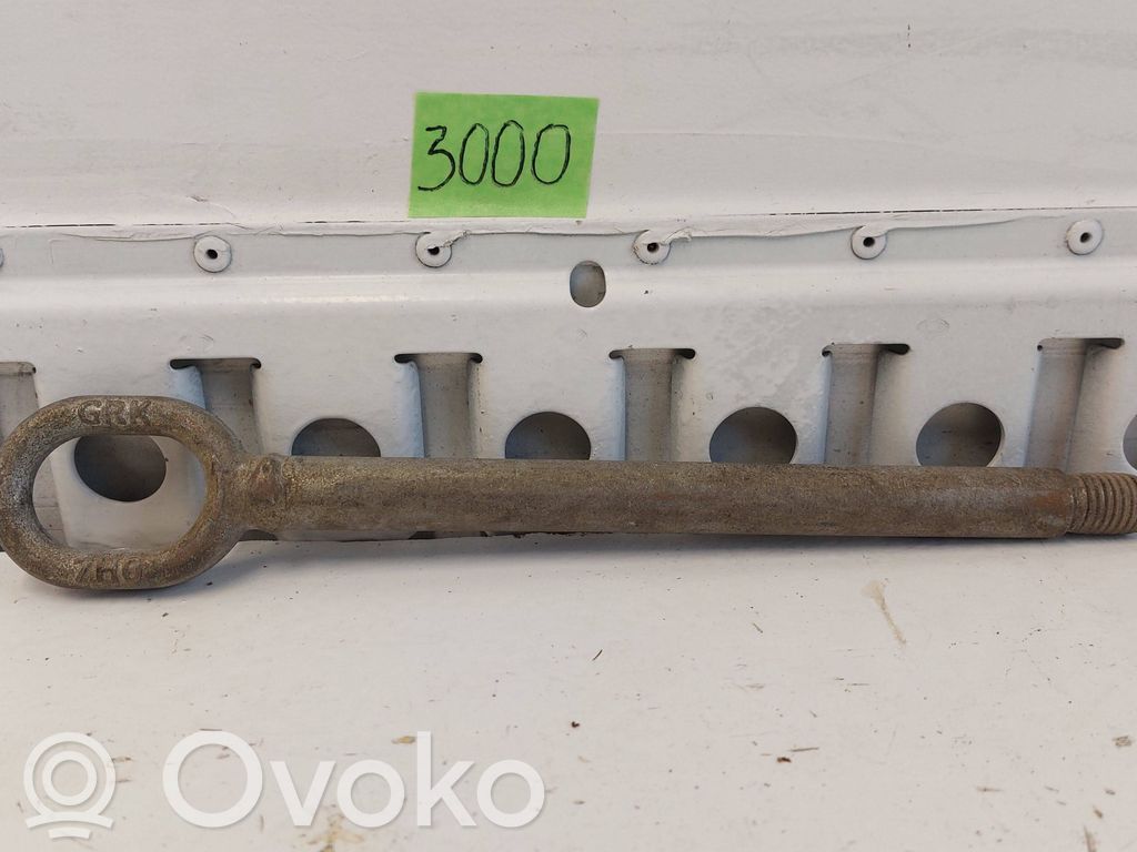 Volkswagen Transporter - Caravelle T5 Towing hook eye 