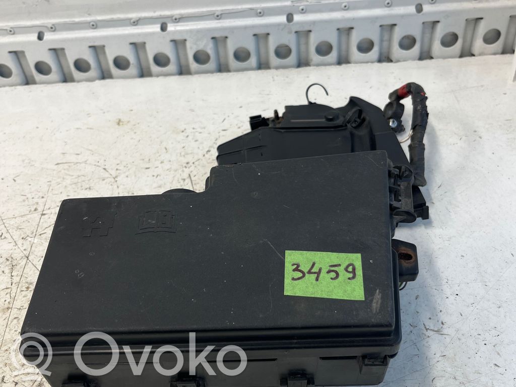 Fuse module   5B0010107,092052,AV6T14A067AC