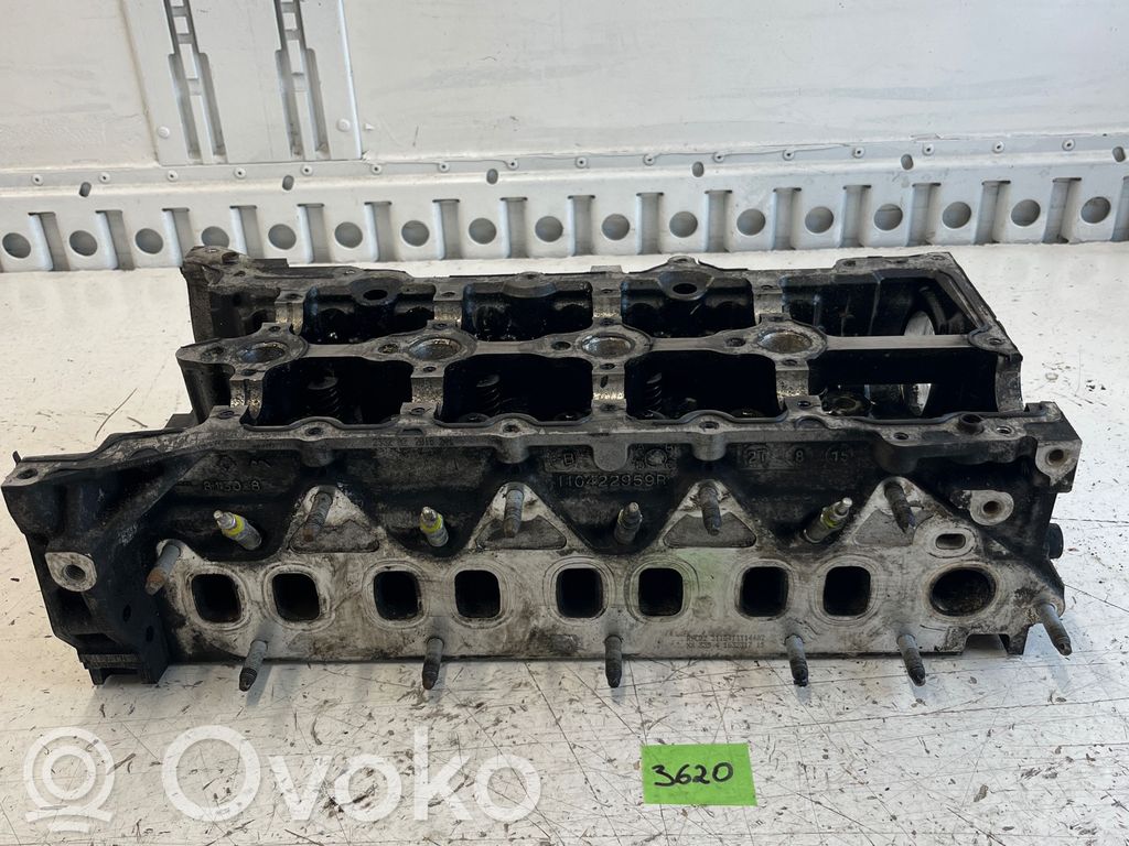 Renault Trafic III (X82) Engine head 
