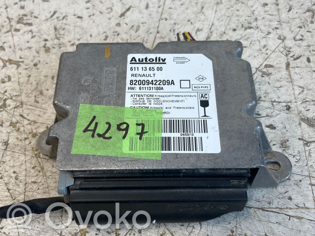 Renault Master III Airbag control unit/module 