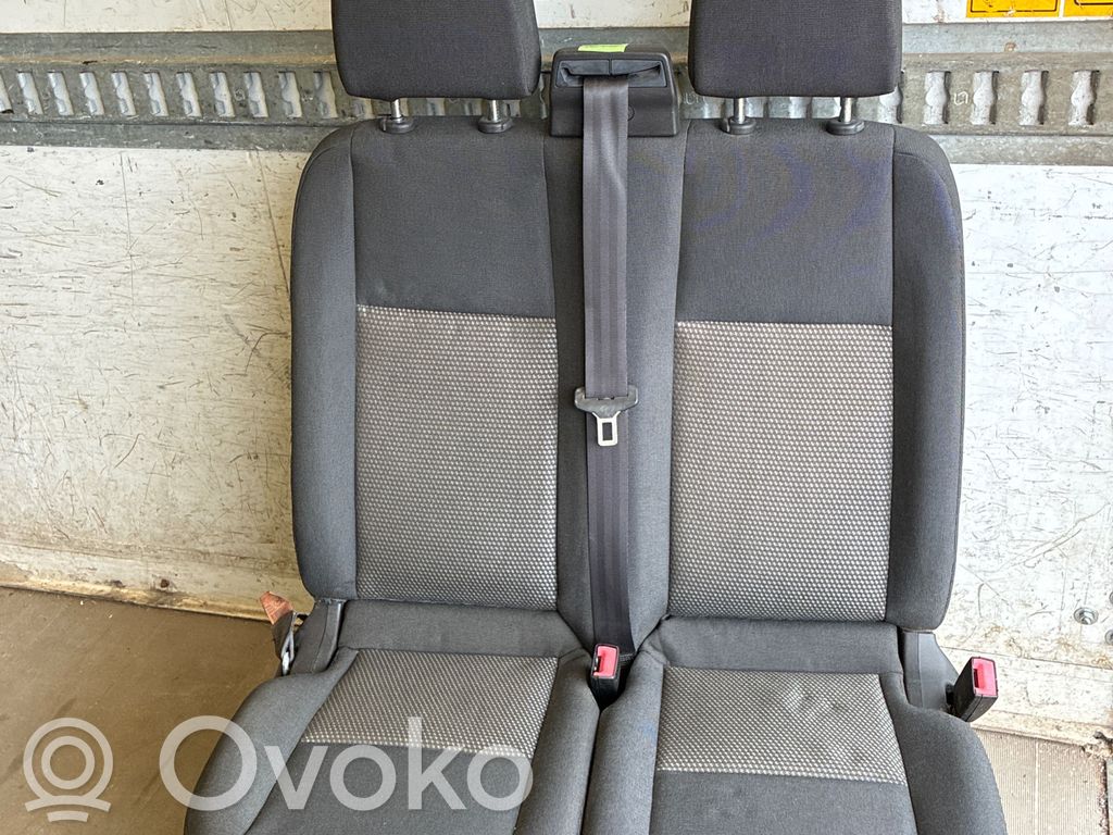 Ford Transit Asiendo doble delantero 