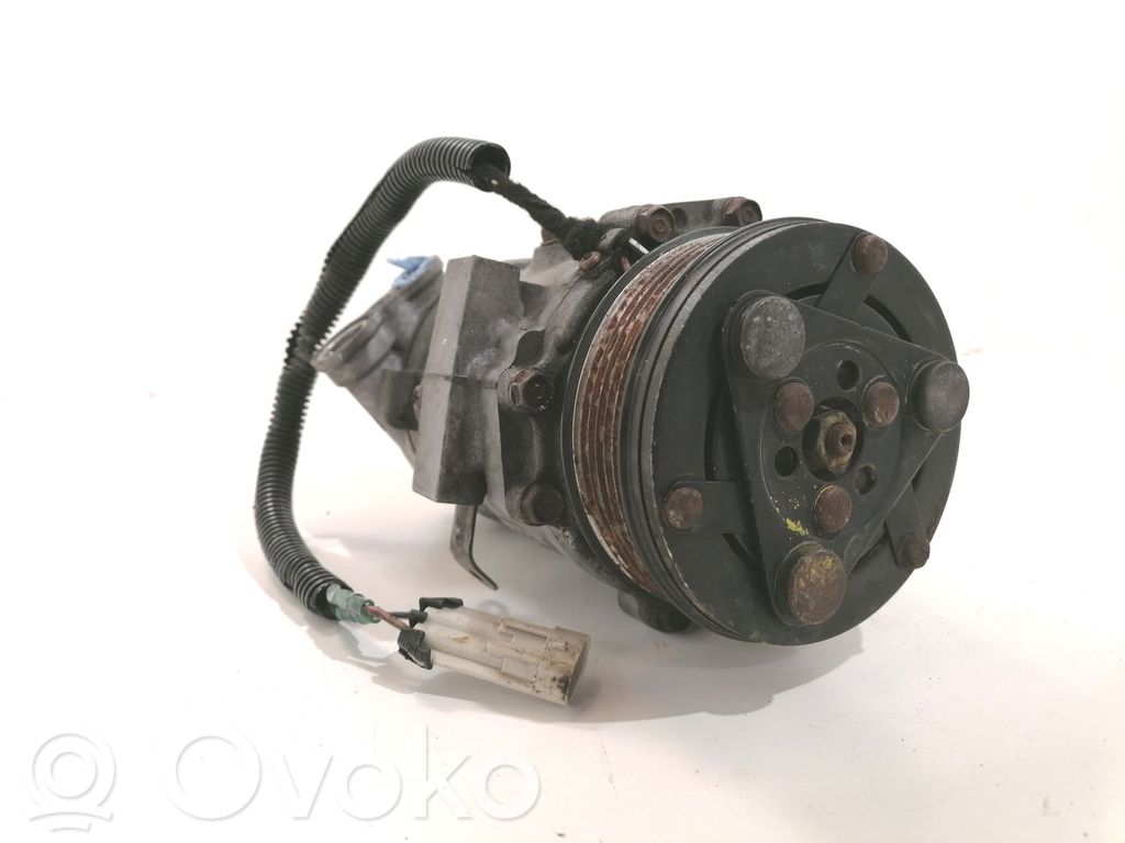 Opel Meriva A Air conditioning (A/C) compressor (pump) 