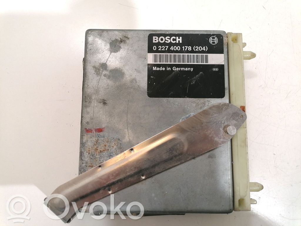 Volvo 850 Engine control unit/module 