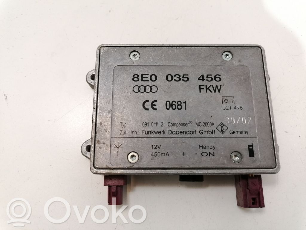 Audi A6 S6 C5 4B Pystyantennivahvistin 