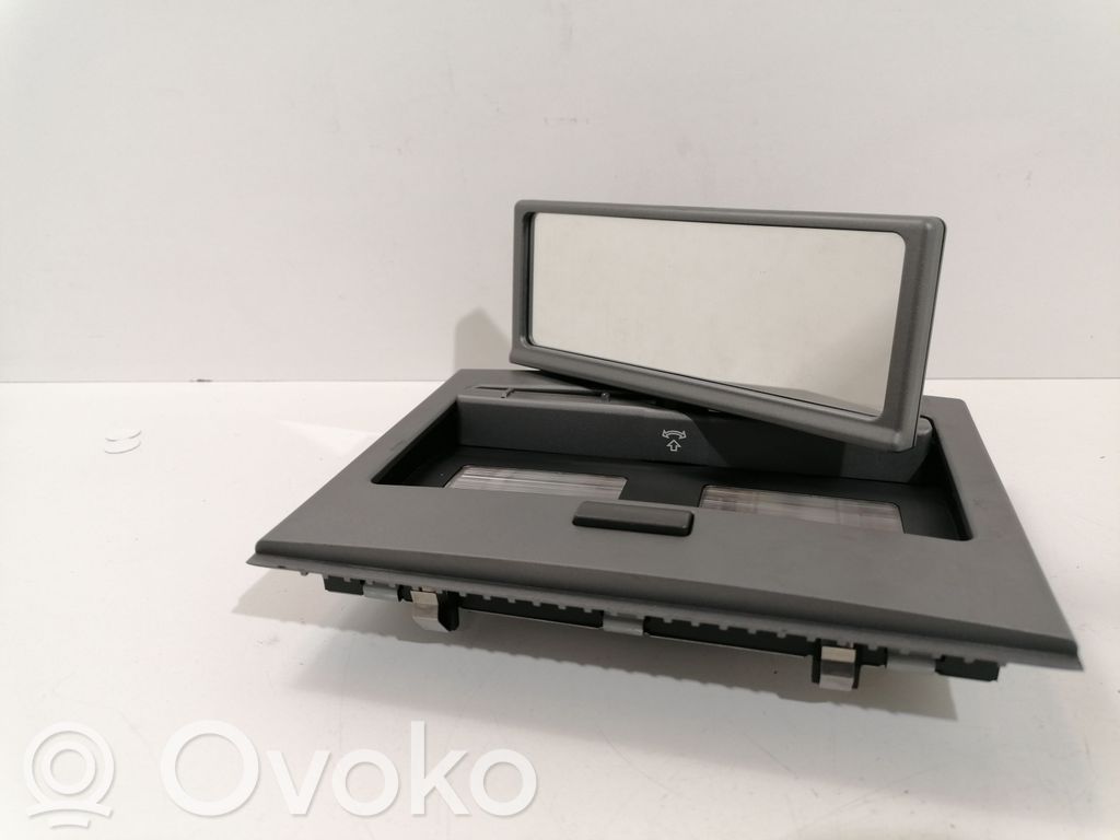BMW 7 E65 E66 Otros repuestos del interior 