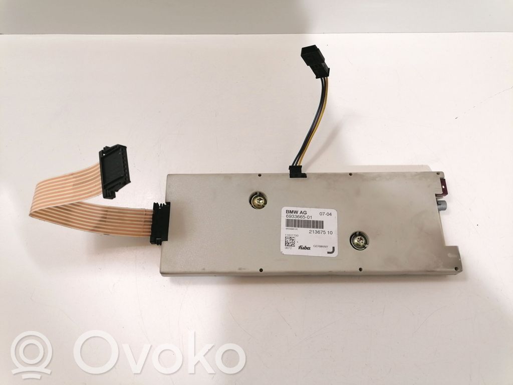 BMW 7 E65 E66 Aerial antenna amplifier 