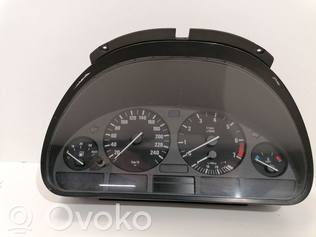 BMW 5 E39 Geschwindigkeitsmesser Cockpit 